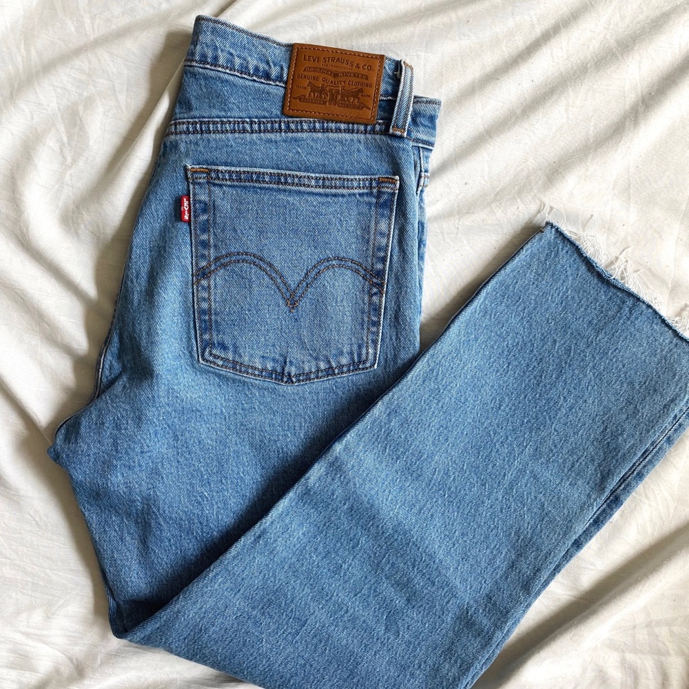 Levi straight leg jeans